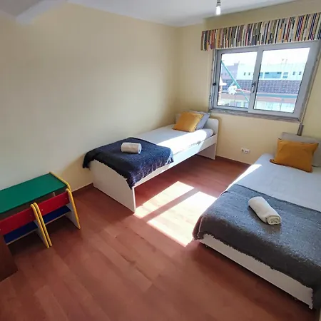Oeiras, 2 Bedroom W Balcony And Barbecue Next To Parque Dos Poetas