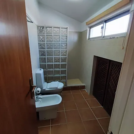 Oeiras, 2 Bedroom W Balcony And Barbecue Next To Parque Dos Poetas Apartment Oeiras