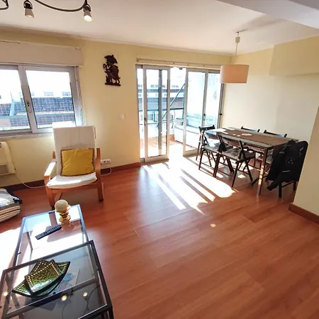 Oeiras, 2 Bedroom W Balcony And Barbecue Next To Parque Dos Poetas *