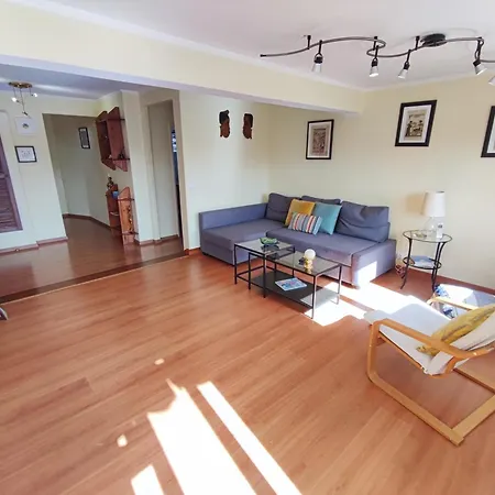 Oeiras, 2 Bedroom W Balcony And Barbecue Next To Parque Dos Poetas Daire