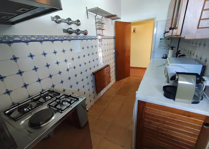 Apartamento Oeiras, 2 Bedroom W Balcony And Barbecue Next To Parque Dos Poetas *
