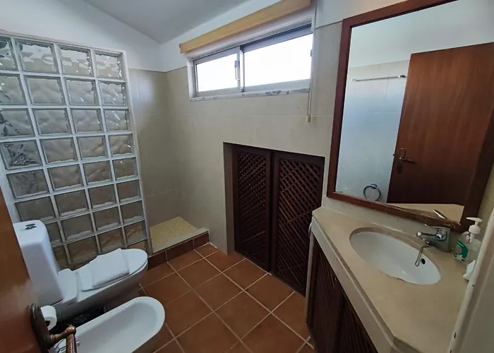 Oeiras, 2 Bedroom W Balcony And Barbecue Next To Parque Dos Poetas Apartamento Oeiras