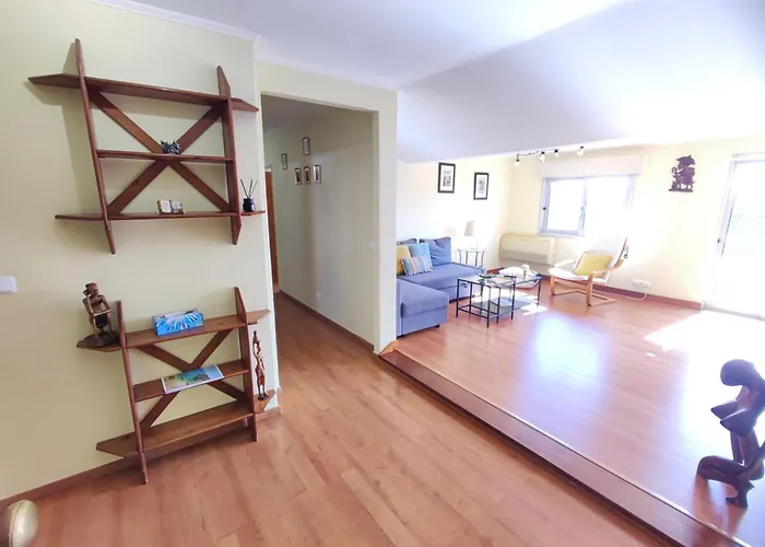 Apartamento Oeiras, 2 Bedroom W Balcony And Barbecue Next To Parque Dos Poetas *